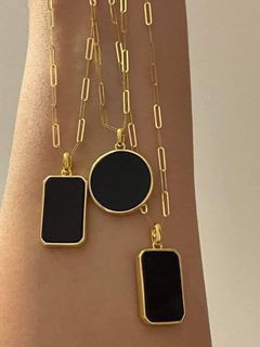 Pure gold necklace