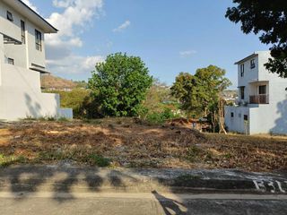 Rush Lot for sale in Highlands Pointe near Gate