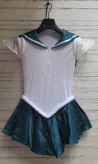 (Category: ) located in . Submitted by ukay_district (Listing ID 1301033314, Image 1). Description: .