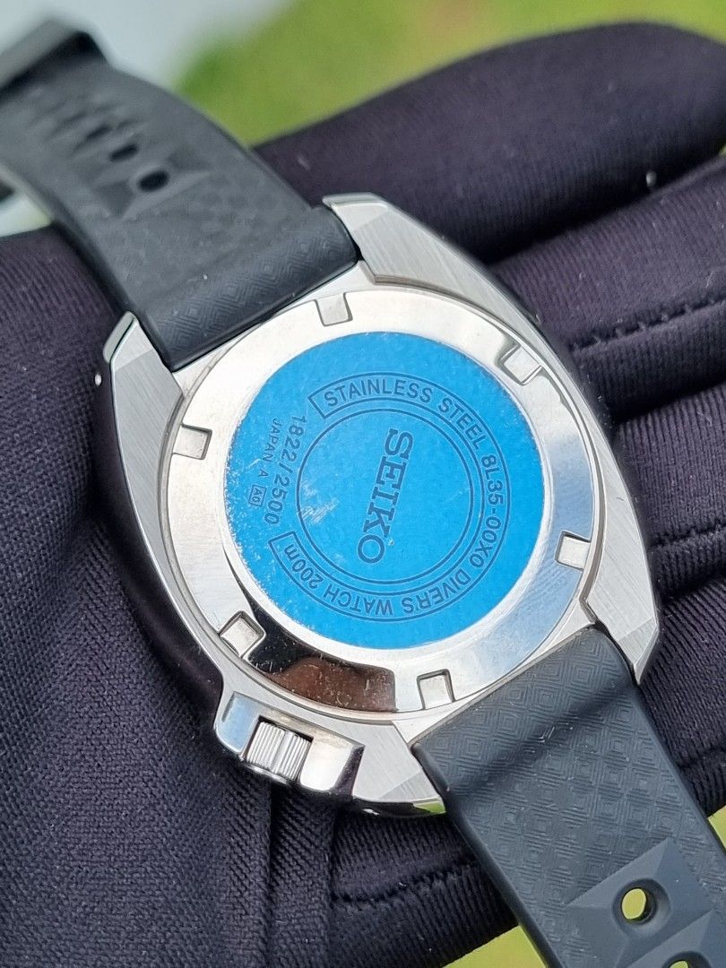 SEIKO SEA PROSPEX SLA033 SLA 033 33 SLA33 SLA033J1 SLA033J THE 1970 DIVER S RE CREATION LIMITED EDITION LIMITED EDITION OF 2 500 PIECES NOT CAPTAIN