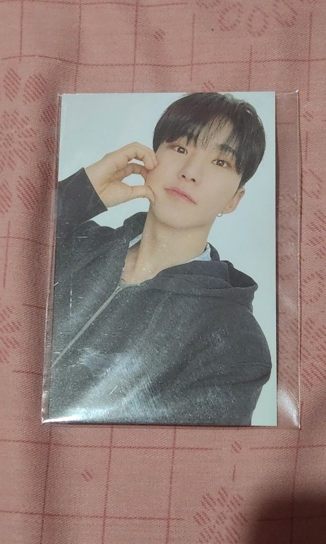 Seventeen 8th Anniv Hoshi Earrings PC (Category: Earrings) located in Pasig City. Submitted by dacananay (Listing ID 1301086306, Image 1). Description: Seventeen 8th Anniv Hoshi Earrings PC PC only Earrings not included Onhand Official MOP: gcash, bpi, maya, metrobank MOD: sdd (metro manila only; from pasig city), ggx, jnt, lbc.