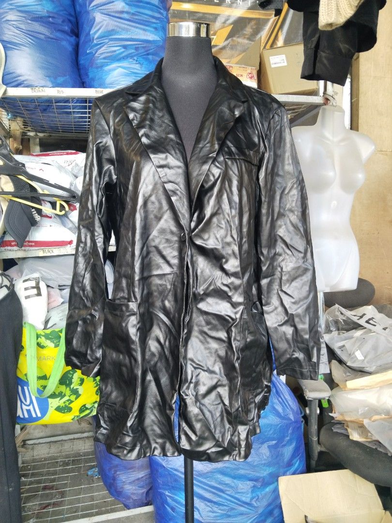 Shein Leather Jacket Plus Size (Category: Coats, Jackets and Outerwear) located in Caloocan City. Submitted by ohlunaboutique (Listing ID 1301075584, Image 2). Description: Fits XL to 1XL 1xl on tag.