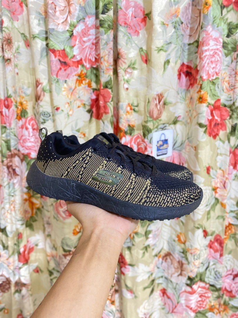 Skechers burst first glimpse online