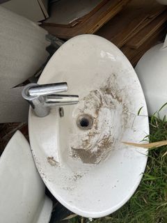 TOTO bathroom sink
