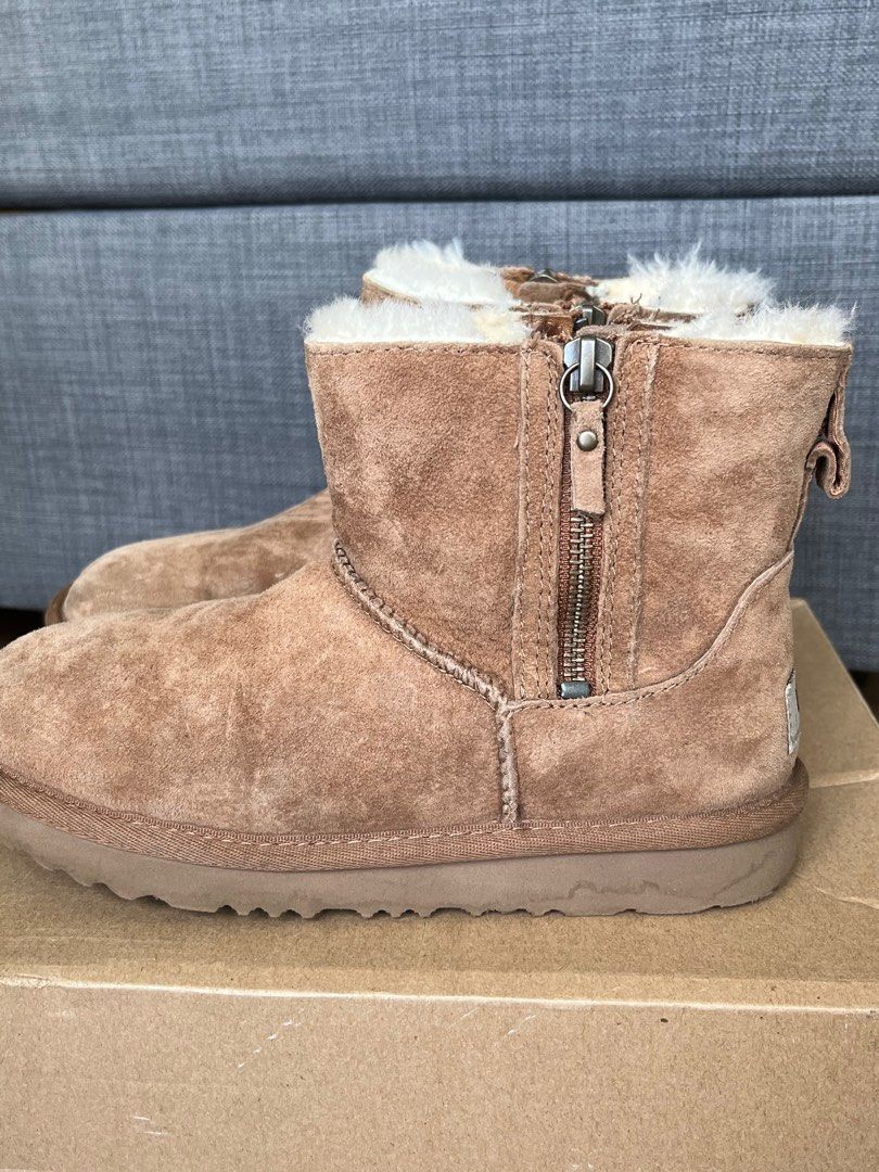 Super sale UGG boots US Size 2