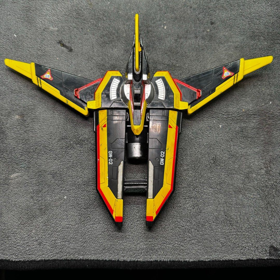 Ultraman Guts Wings 2 1996 Bandai, Hobbies & Toys, Toys & Games on ...