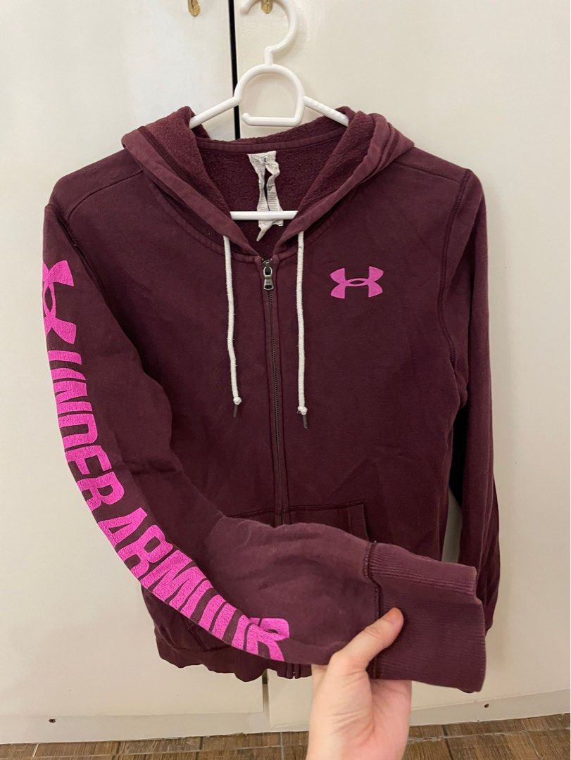 Under Armour Maroon Jacket (Category: Coats, Jackets and Outerwear) located in Quezon City. Submitted by declutterxcloset (Listing ID 1300943645, Image 2). Description: Like new, what you see is what you get ☺️.
