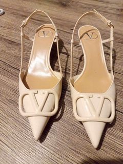 Valentino Sandals PRICE CHANGE! RUSH SALE!