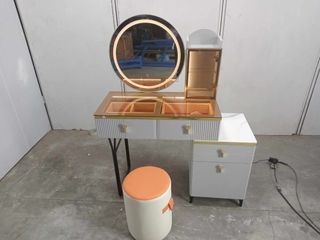 VANITY DRESSER TABLE WITH LED MIRROR AND STOOL