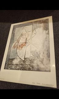 Vintage painting Picasso print in metropolitan museum