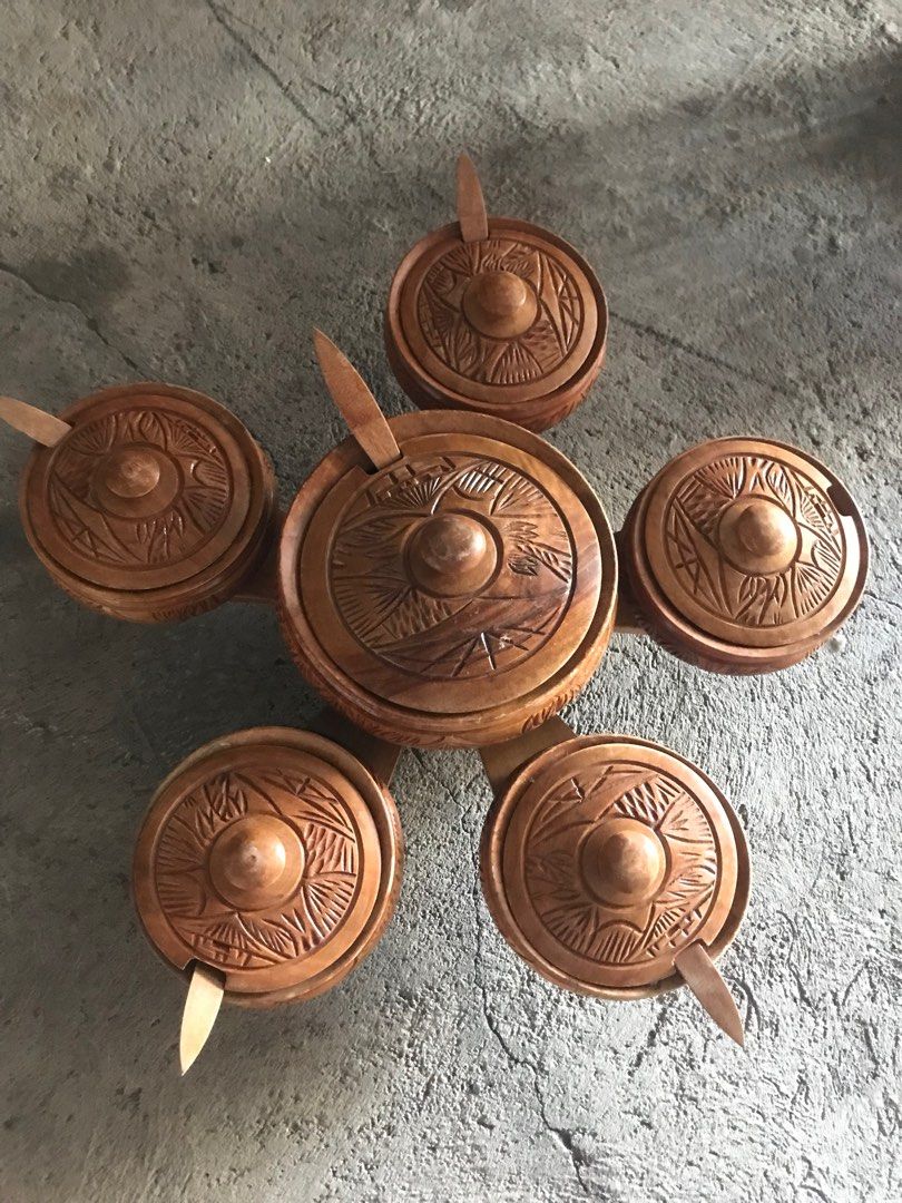 Wooden Palayok (Category: Other Kitchenware & Tableware) located in Calamba. Submitted by jpfernandez (Listing ID 1300965774, Image 3). Description: Wooden Palayok for sale, for interested buyer, kindly message me on my mobile for fast transaksyon, thank you.
