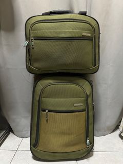 World Traveller Green set luggage