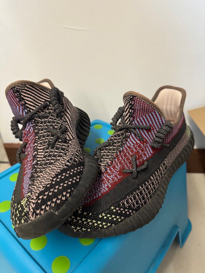 Yeezy Boost 350V2 US9