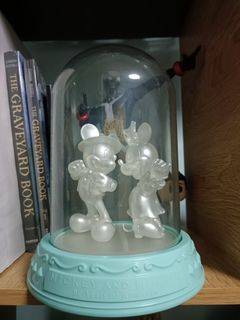 90 YEARS Of ROMANCE Bandai Spirits Ichiban Kuji 90th Anniversary Mickey Mouse and Minnie Mouse (lamp)