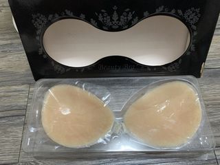 由 vantiya (刊登 ID 1302714900，圖片 1) 提交，位於 的 (類別：)，說明：。