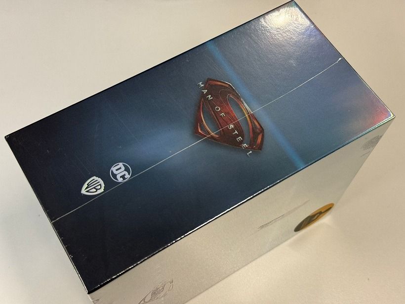 (全新未開封) 國內 Blufans 布魯獨家鐵盒 Man of Steel【超人 鋼鐵英雄】4K+3D+2D 禮盒, 興趣及遊戲, 音樂、樂器 & 配件, 音樂與媒體 CD 及 DVD