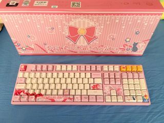 AKKO Sailor Moon 3108rf Keyboard