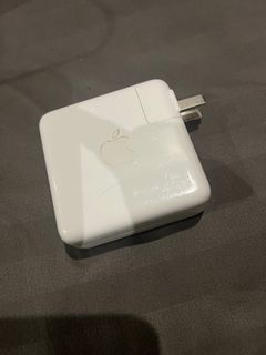 Apple Magsafe 67w Adapter from Macbook 2021