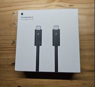 Apple Thunderbolt 4 Cable (3 m)