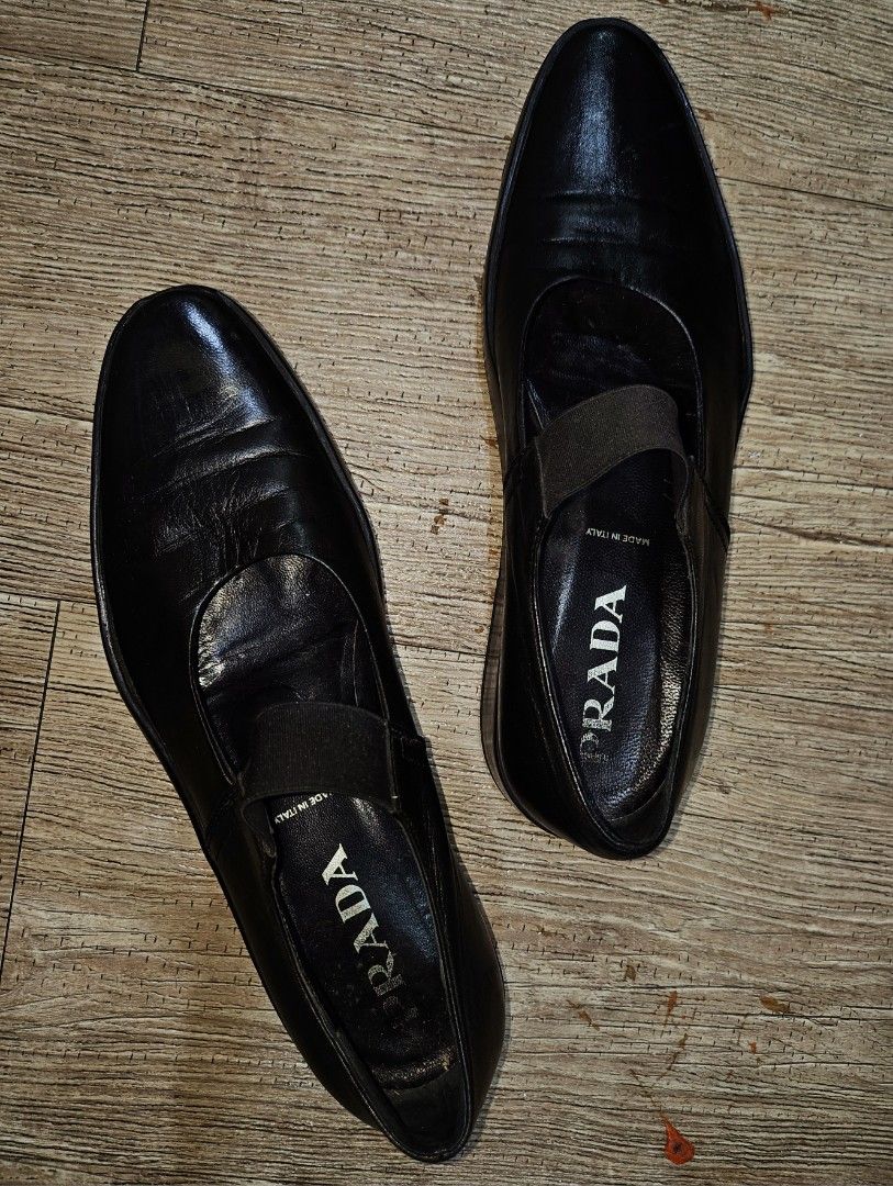 AUTHENTIC PRADA MARY JANES shoes (Category: Loafers) located in Quezon City. Submitted by knims (Listing ID 1302713731, Image 1). Description: .