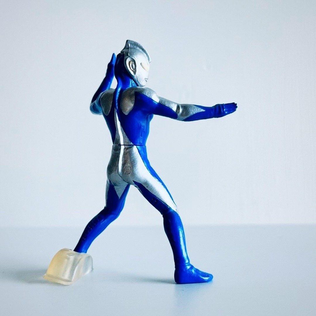 ウルトラマン怪獣消しゴムクール星人シルバー くわしく