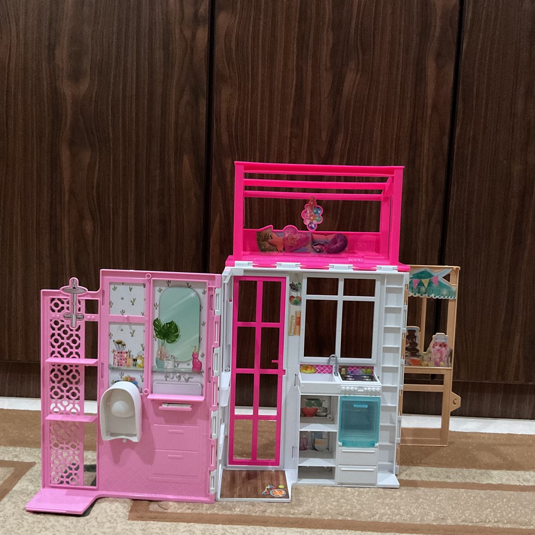 Portable barbie house deals
