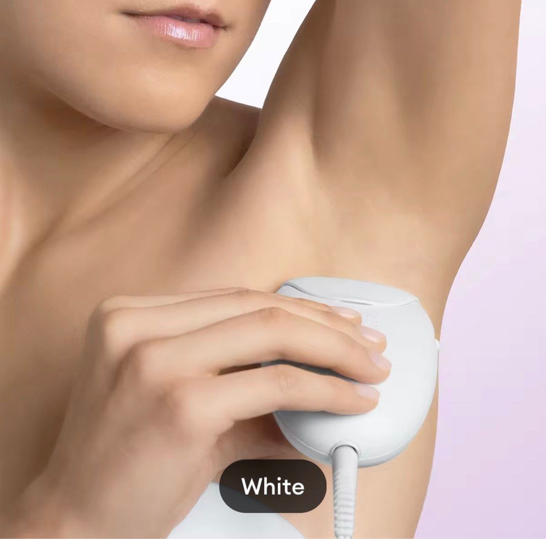 Braun epilator (Category: Hair Removal) located in Calamba. Submitted by letgoclxn2 (Listing ID 1302576581, Image 2). Description: > Bought 2995 Selling 2k > My hair grows thinner lalo na sa legs and arms ko. > Gcash or Paymaya only > No COD, COP and S/CO > Payment first, no reservation > First to pay > Flash express, LBC, and Lalamove/Grab > All items are PRELOVED, please manage your expectation (WYSIWYG) > No asking for more pictures or when wo