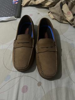 Brown Loafers by Eaglery