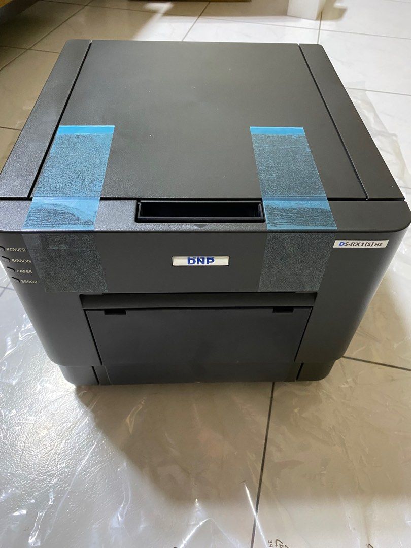 DNP DSRX1 HS DIGITAL PHOTO BOOTH PRINTER (BK) NEW SET.( ONE YEAR