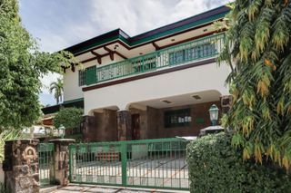 For Rent : 4BR with Den House in Ayala Alabang Village | ay7SV-MW