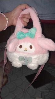 For sale! My Melody sling bag for 400 php