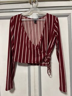 Forever 21 Women's Burgundy and Red Crop-top