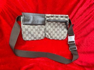 Gucci beltbag or body bag