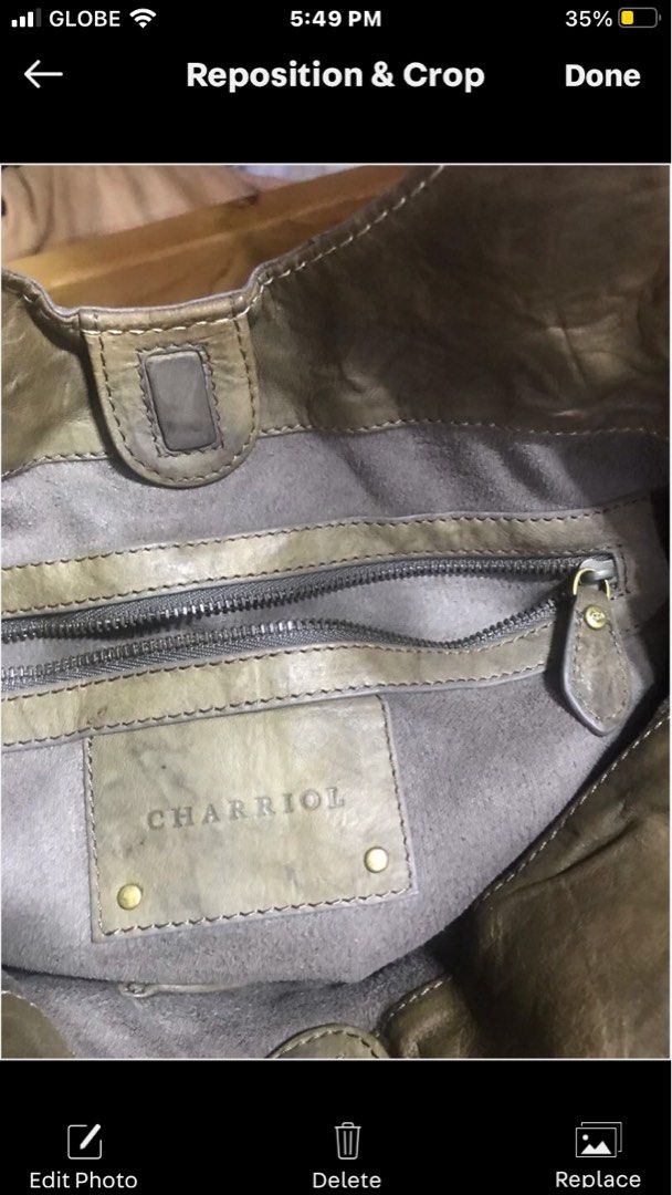 hand bag (Category: Luxury Bags & Wallets) located in Caloocan City. Submitted by mermaid.drive (Listing ID 1302672009, Image 3). Description: very classy check photos for details help me declutter.