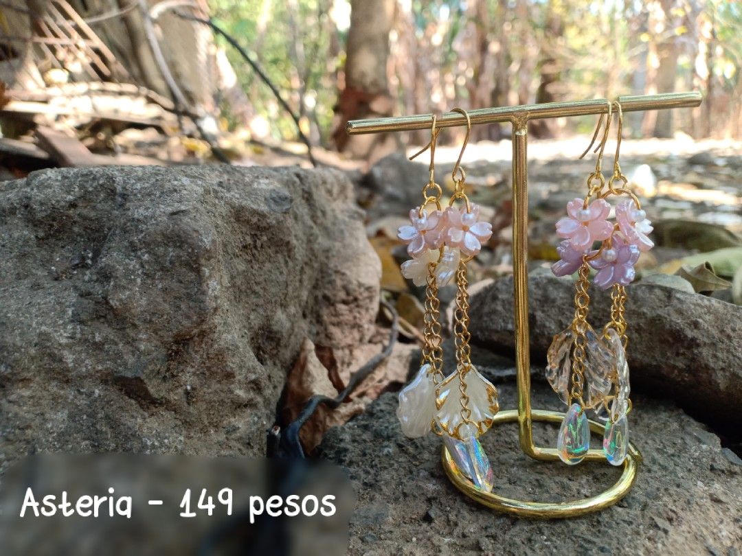 Handmade Earrings /Alora /Pasig & Dasmari!as Loc. (Category: Earrings) located in Pasig City. Submitted by mari_07 (Listing ID 1302629453, Image 1). Description: New Shop Product ❗❗❗ Product Name : Asteria ❤ Handmade Beaded Earrings for only 149 pesos only !!! pwede oang gift kay gf, asawa kay Mudra , Mothers tita , lola etc. pm for more info. Location: Dasmariñas City Cavite & Manggahan Napico Pasig City 💯% Handmade Comes with Freebies Walang s
