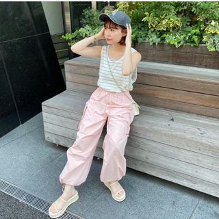 由 mo_vintage1 (刊登 ID 1302656731，圖片 1) 提交，位於 的 (類別：)，說明：。