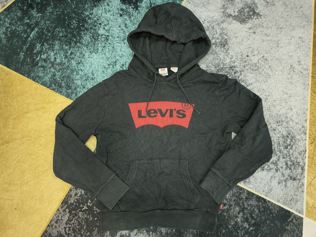 Authentic Levis BIG LOGO PRINT Pullover BLACK Hoodie Small Women s Fashion Tops Longsleeves on Carousell