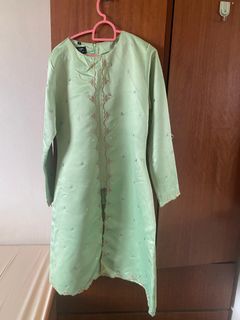 (Category: ) located in . Submitted by fuyuswardrobe (Listing ID 1302638807, Image 1). Description: .