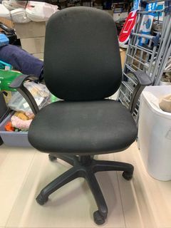 Modern Black Office Chair Midback