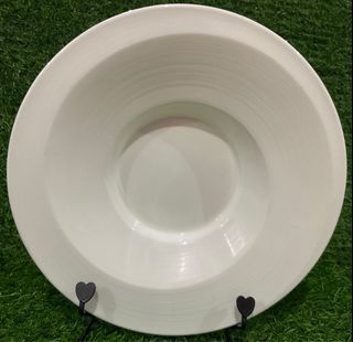 Narumi Stellato Esprit Muffin Bone China Hotel Line Deep Pasta Dessert Soup White Pearl Plate with Backstamp 10.75” x 1.5” inches, 27 pcs available - P399.00 each