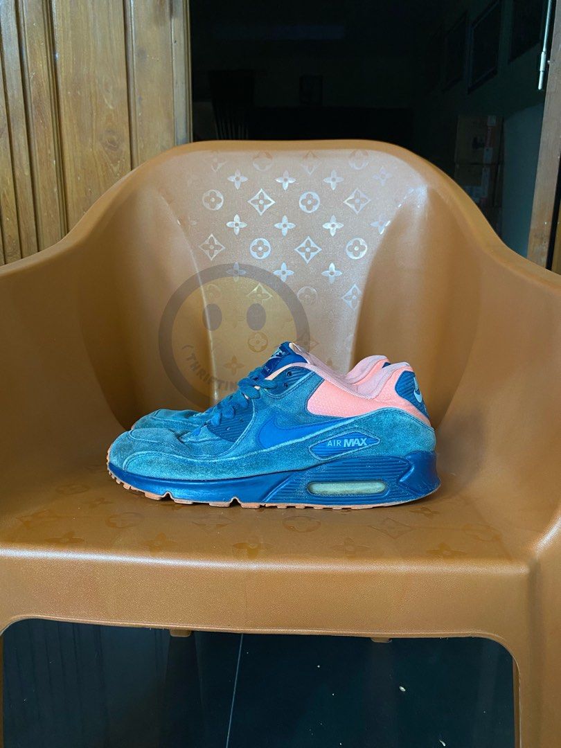 airmax pink blue