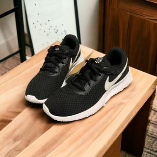 Nike Tanjun Running shoes