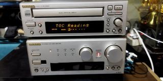Onkyo R-805X Amplifier & Audio CD Recorder CDR-205TX