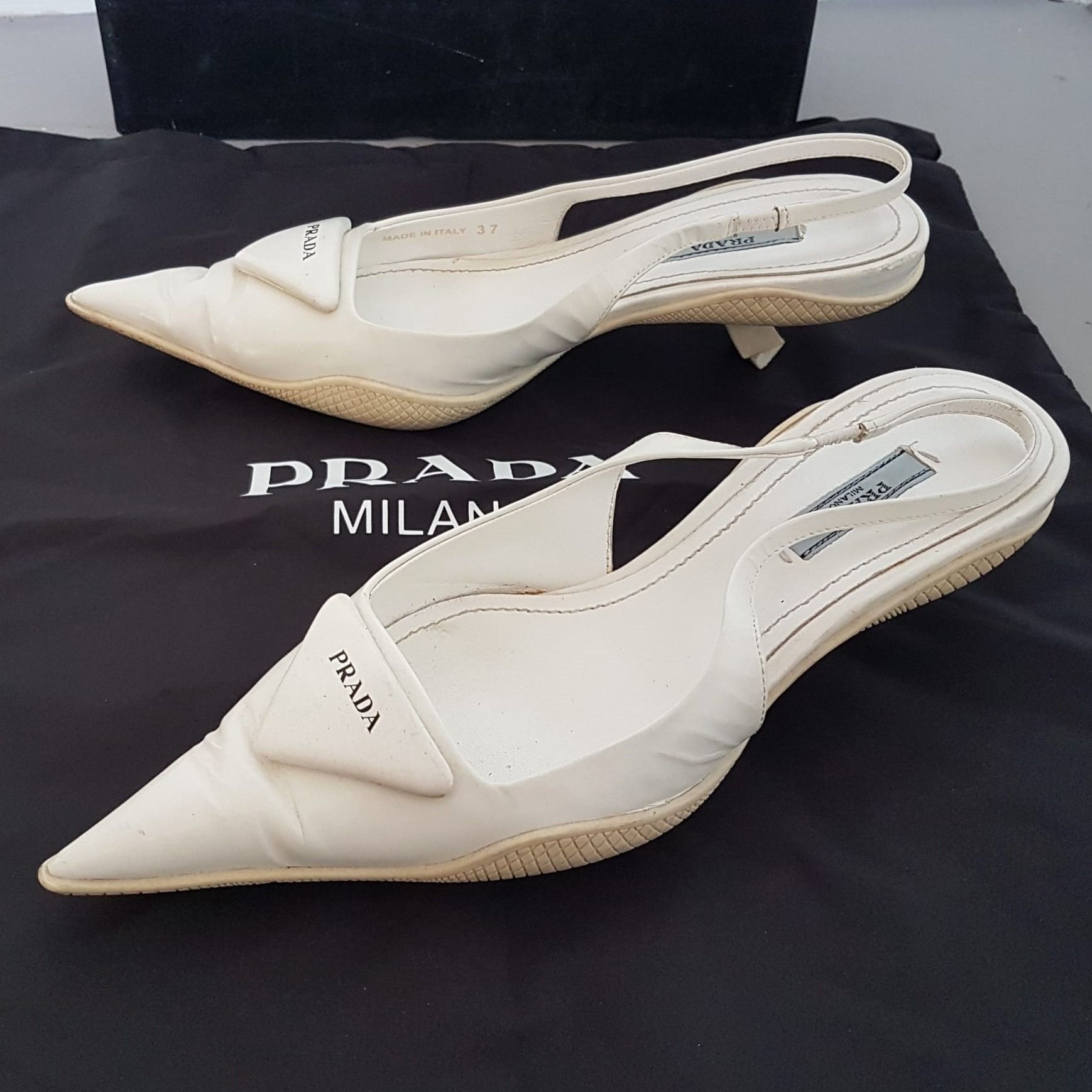 Prada Brushed Leather Slingback Pumps Pointed Shoes Size 37 made in ITALY PRADA Milano Designer Fashion Luxury Lifestyle Runway Catwalk Model Celebrities Movie Stars Street Fashion Cult Favourite One ...