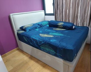 (Category: ) located in . Submitted by ain_gal (Listing ID 1302625734, Image 1). Description: .