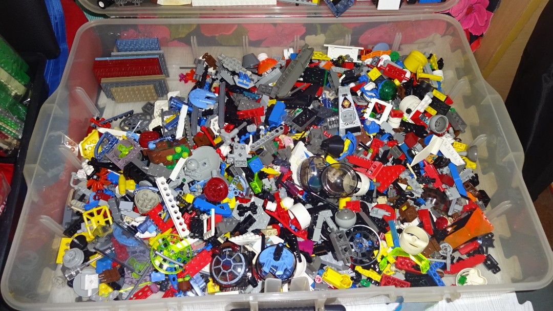 Mixed lego bucket on sale