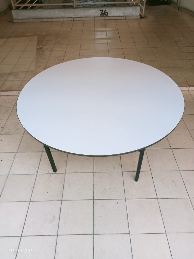 Round Table Code:RT-45, Furniture & Home Living, Furniture, Tables ...