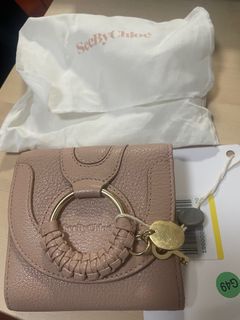 （分類：）位於 。 由 connietwp 提交（商品編號 1302679589，圖片 1）。簡介： 。