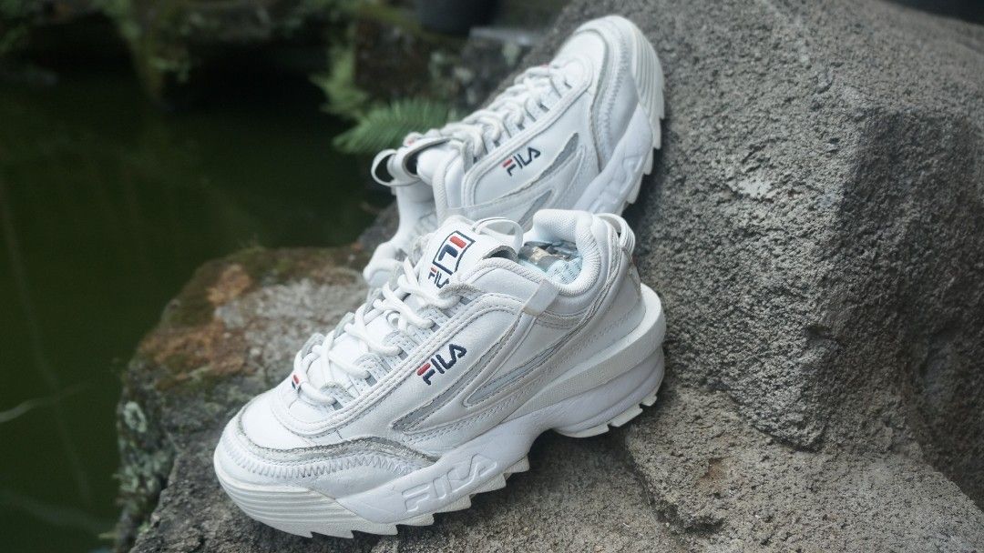 Sepatu Sneakers Fila Disruptor II size 35