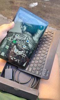 TABLET WITH KEYBOARD